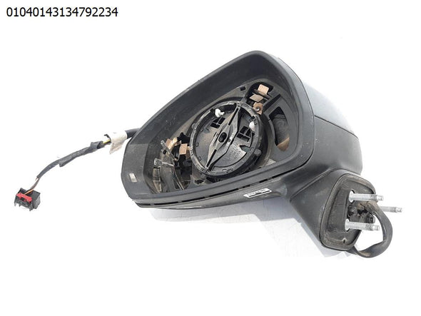 ראי חיצוני שמאל חשמלי לאודי A3 2012-2020