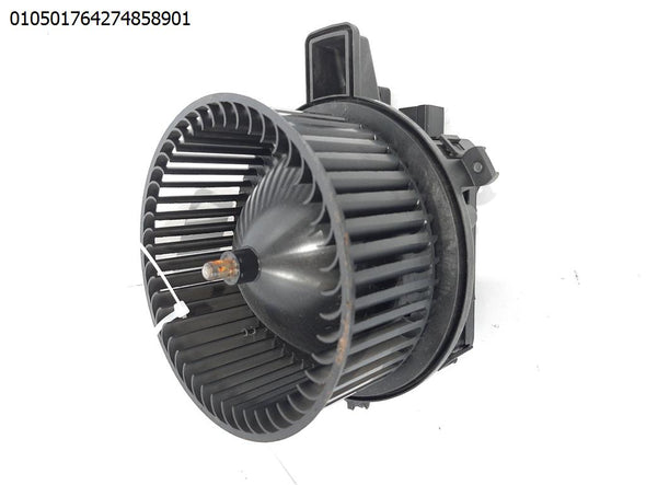 מפוח לאודי A4 2016-2019