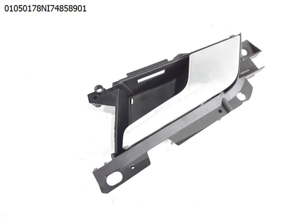 ידית פנימית לפתיחת דלת קדמית ימין לאודי A4 2016-2019