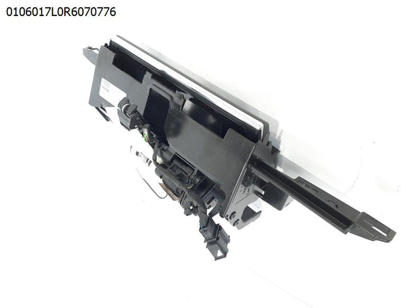 צג בקרה למערכת מולטימדיה לאודי A6 2011-2018