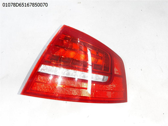 פנס אחורי ימין לאודי A8 2003-2010