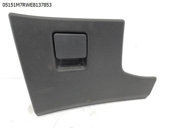 תא איחסון מתחת להגה לאופל אסטרה 2011-2017