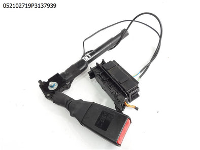 מעבר לדף נקבה לחגורת בטיחות קדמית שמאל+נפץ לאופל קורסה 2015-2019