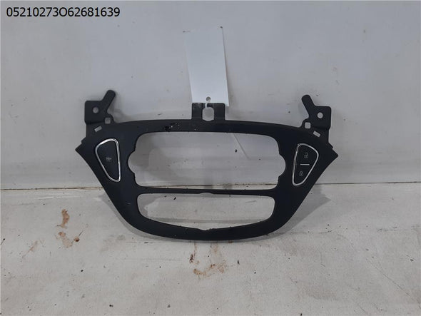 פנל רדיו לאופל קורסה 2015-2019