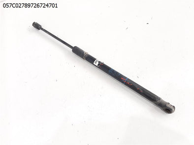 מעבר לדף בולם דלת מטען שמאל לאופל אינסיגניה 2017-2025