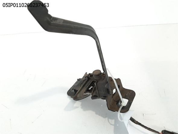 מנעול מכסה מנוע לאופל מוקה 2014-2017