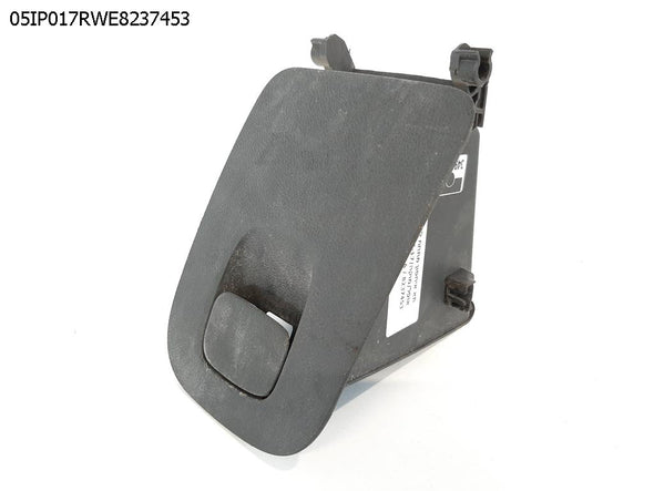 תא איחסון מתחת להגה לאופל מוקה 2014-2017