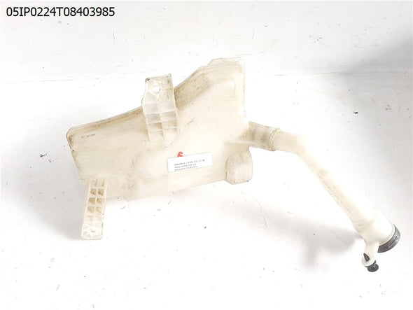 מיכל מתיז מים קדמי לאופל מוקה 2017-2018