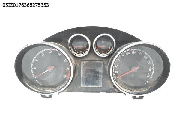 לוח שעונים דיגיטלי לאופל מריבה 2014-2024