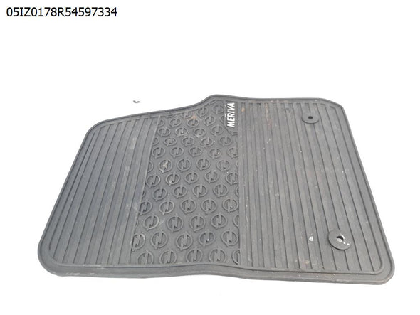 שטיח גומי/בד קדמי ימין לאופל מריבה 2014-2024