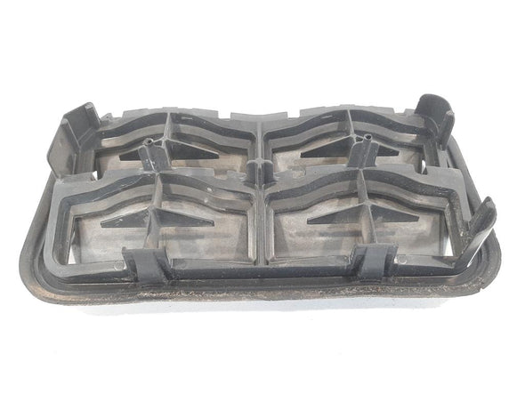 תריס בודי ימין לפגוש אחורי לביואיק לה קרוס 2010-2024