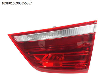 מעבר לדף פנס אחורי ימין דלת מטען לב.מ.וו. X3 2011-2018