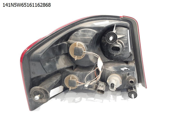 פנס אחורי ימין לדודג' אוונג'ר 2008-2024