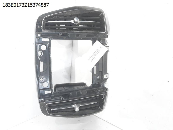 פנל פתחי איוורור אמצעיים לוולבו XC60 2017-2024