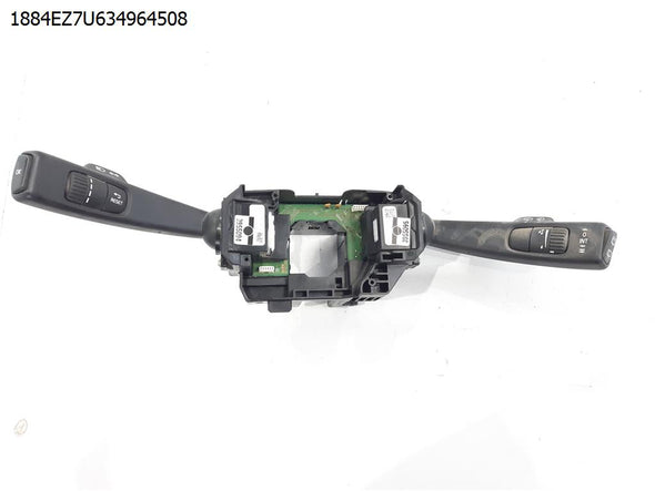 ידית אתות-מגב לוולבו V40 2013-2025