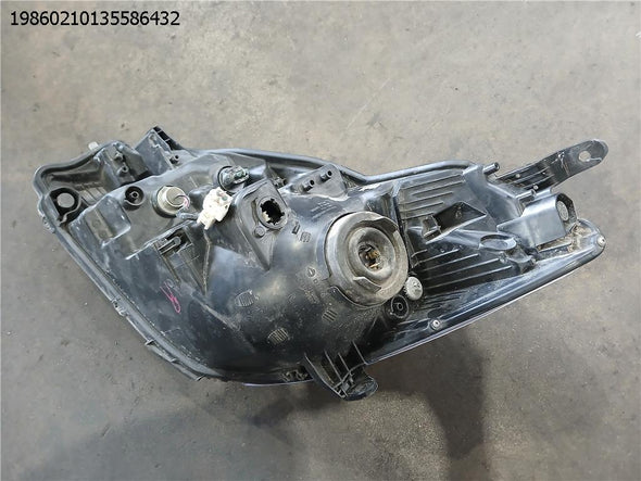 פנס ראשי ימין לטויוטה יאריס 2014-2020