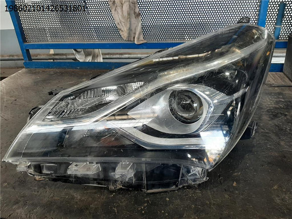 פנס ראשי שמאל לטויוטה יאריס 2014-2020