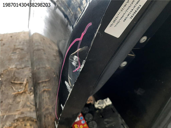 דלת קדמית שמאל לטויוטה יאריס קרוס 2021-2025