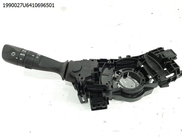 ידית אתות-אורות לטויוטה קורולה 2016-2019