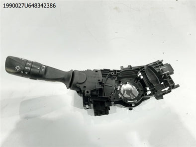 מעבר לדף ידית אתות-אורות לטויוטה קורולה 2016-2019