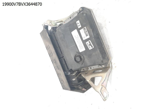 מחשב מנוע 8966112J30 לטויוטה קורולה 2008-2013