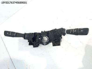 מעבר לדף ידית אורות-אתות-מגב לטויוטה פריוס 2016-2025