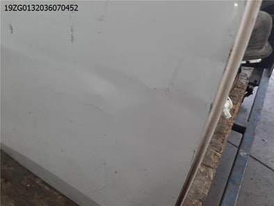 מעבר לדף דלת אחורית ימין לטויוטה אוריס 2013-2015