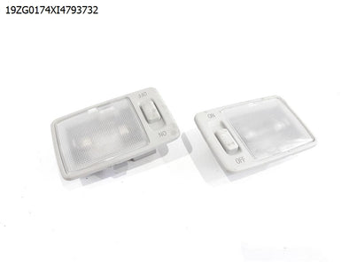 מעבר לדף תאורת פנים תא מטען לטויוטה אוריס 2013-2015