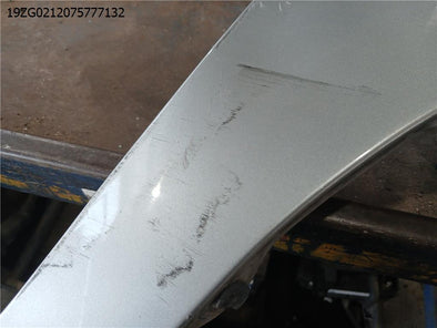 מעבר לדף כנף קדמית ימין לטויוטה אוריס 2015-2025