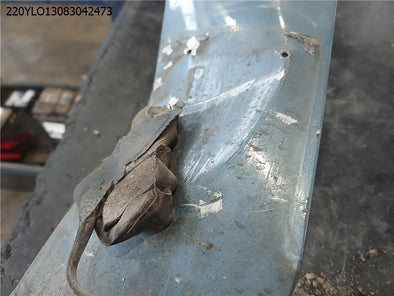 מעבר לדף כנף קדמית שמאל ליונדאי I30 2008-2012