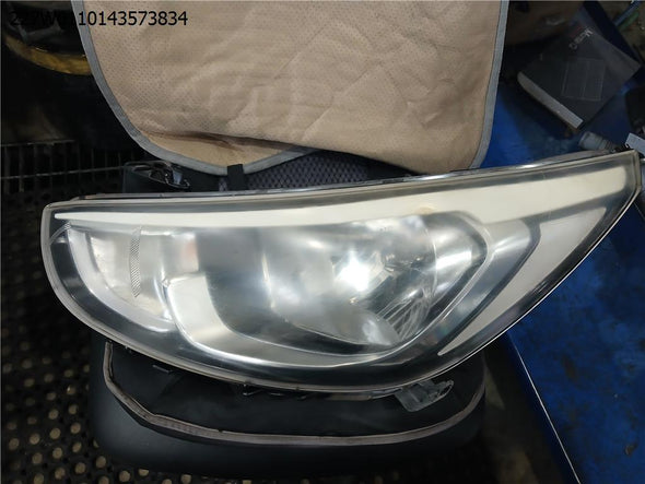 פנס ראשי שמאל ליונדאי I25 2011-2018