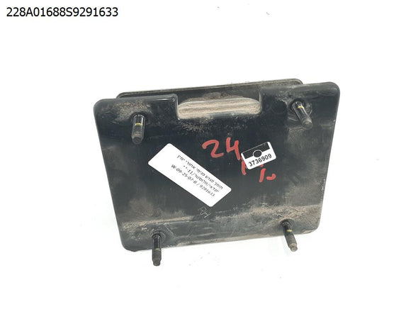 תומך פגוש פנימי אחורי ימין ליונדאי וולוסטר 2011-2017