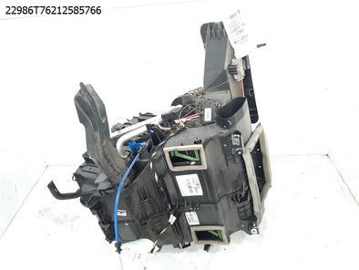 מעבר לדף יחידת מיזוג פנימית ליונדאי אקסנט 2007-2011