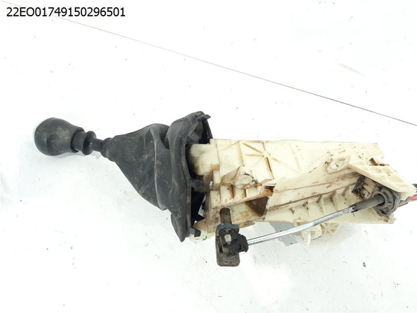 ידית הילוכים גיר רגיל ליונדאי H-350 2017-2025