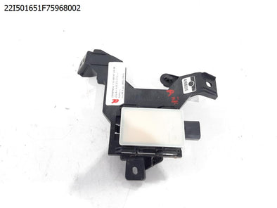 מעבר לדף חיישן גילוי שטח נסתר אחורי ימין (רדאר) ליונדאי איוניק 5 2021-2024