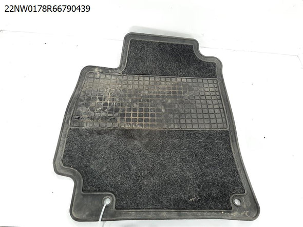 שטיח גומי/בד קדמי שמאל ליונדאי אלנטרה 2016-2021