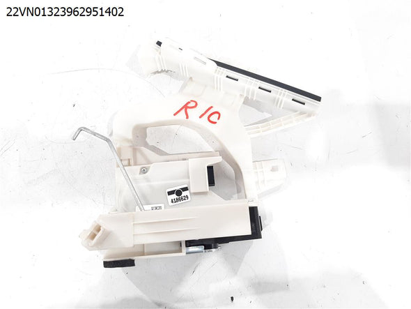 מנעול סטרייקר דלת אחורית ימין ליונדאי וניו 2020-2024