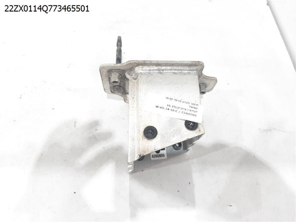 תומך פגוש פנימי קדמי שמאל ליונדאי איוניק 2016-2019