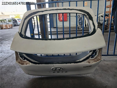 מעבר לדף דלת מטען ליונדאי איוניק 2016-2019