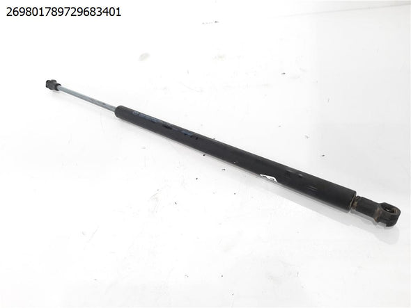 בולם דלת מטען שמאל למזדה CX3 2017-2025