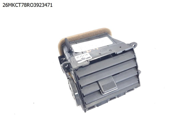 תריס איוורור אמצעי ימין בדשבורד למזדה 6 2008-2013