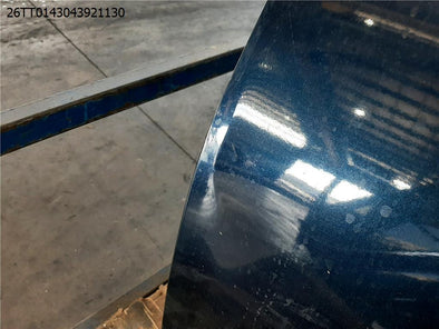 מעבר לדף דלת קדמית שמאל למזדה 3 2013-2019