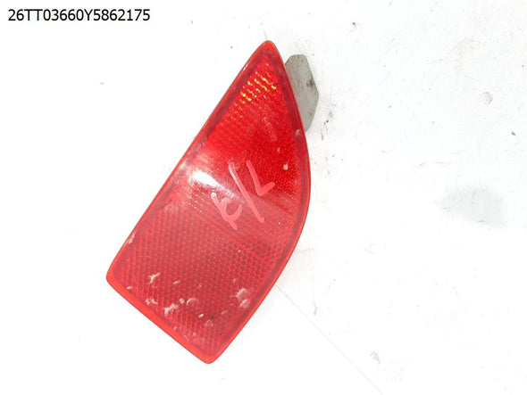 מחזיר אור לפגוש אחורי שמאל למזדה 3 2009-2013