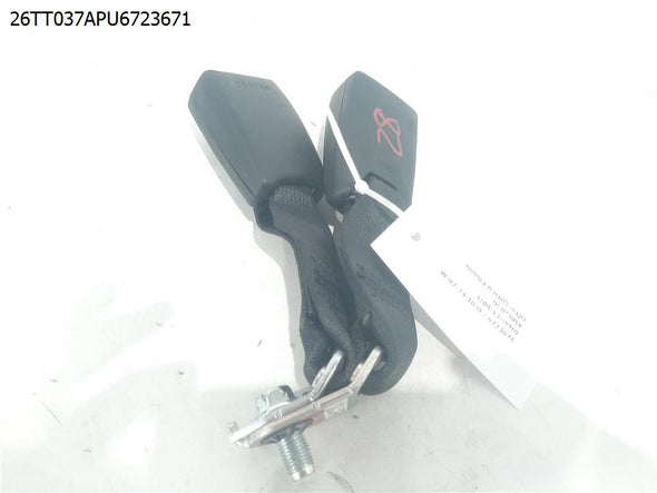 נקבה לחגורת בטיחות אחורית ימין למזדה 3 2009-2013