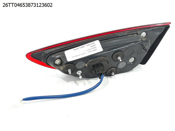 פנס אחורי שמאל מכסה מטען למזדה 3 2019-2024