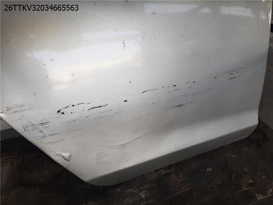 מעבר לדף דלת אחורית ימין למזדה 3 2004-2009