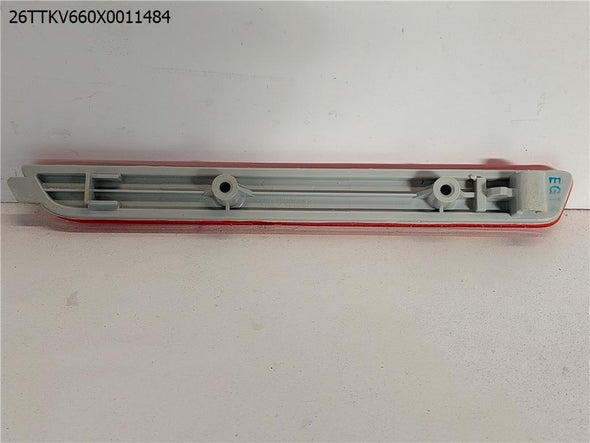 מחזיר אור לפגוש אחורי ימין למזדה 3 2004-2009