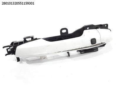 מעבר לדף ידית חיצונית דלת קדמית ימין למיצובישי אקליפס קרוס 2018-2024