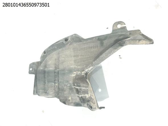 מגן בוץ אחורי שמאל למיצובישי אקליפס קרוס 2018-2024