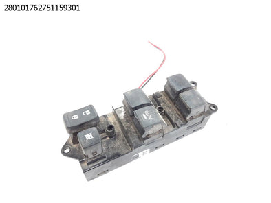 מעבר לדף פקוד חלונות חשמל למיצובישי אקליפס קרוס 2018-2025